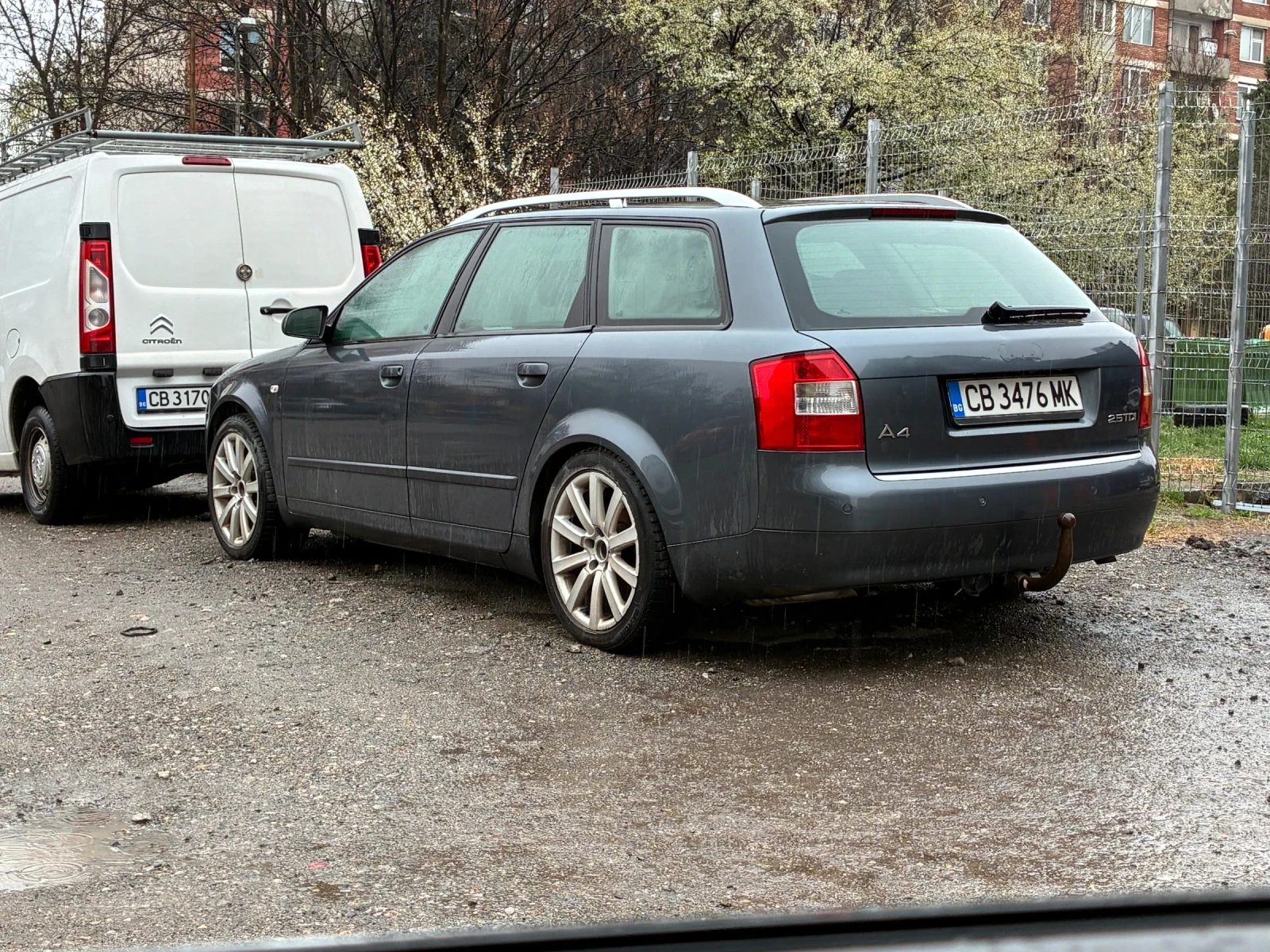 Audi A4 2.5TDI 163коня, снимка 2 - Автомобили и джипове - 54000793