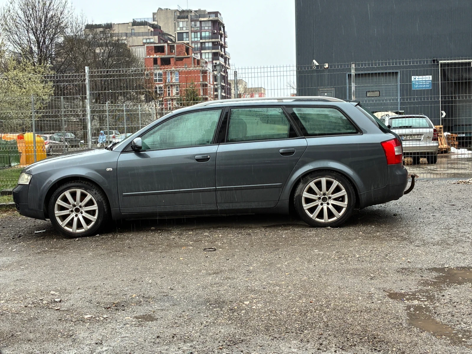 Audi A4 2.5TDI 163коня