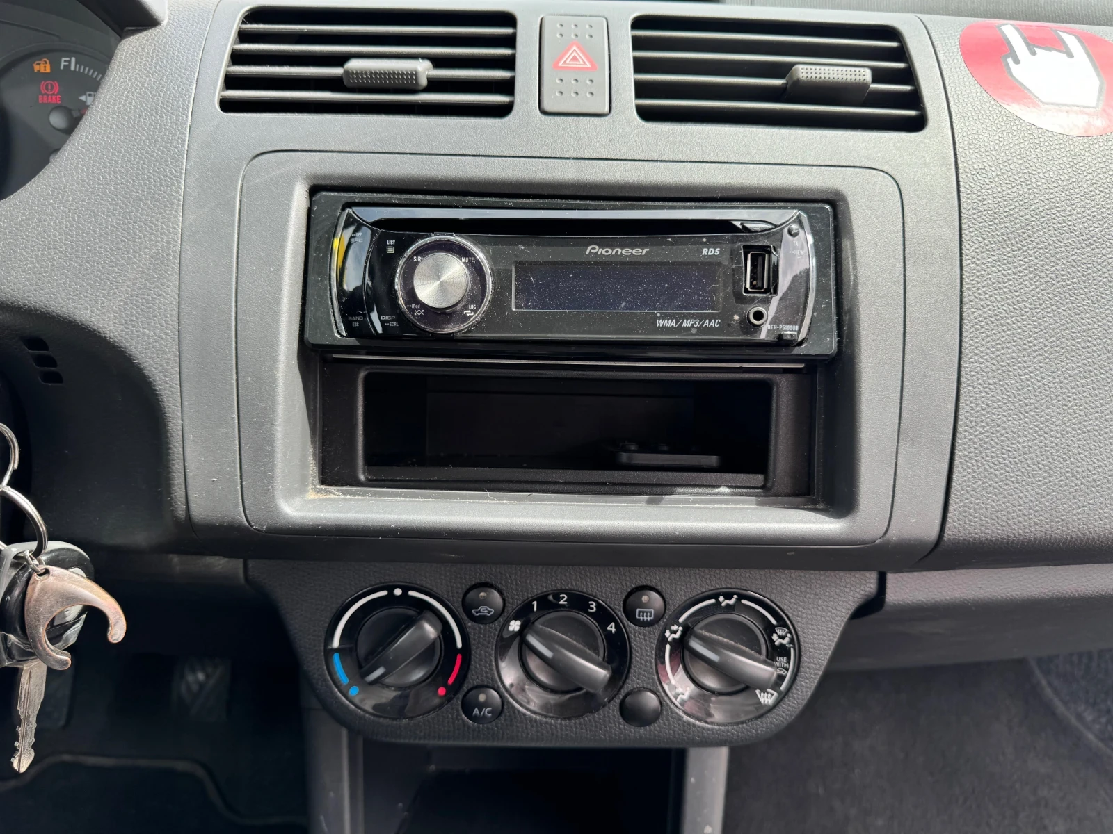 Suzuki Swift 1.3 | Mobile.bg � ����������� 16