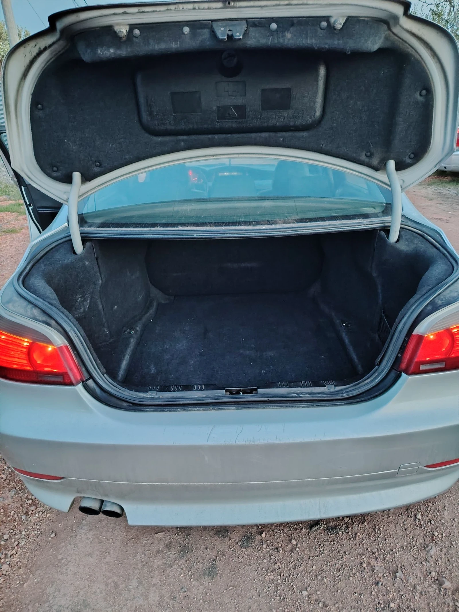 BMW 525, снимка 12 - Автомобили и джипове - 54256360