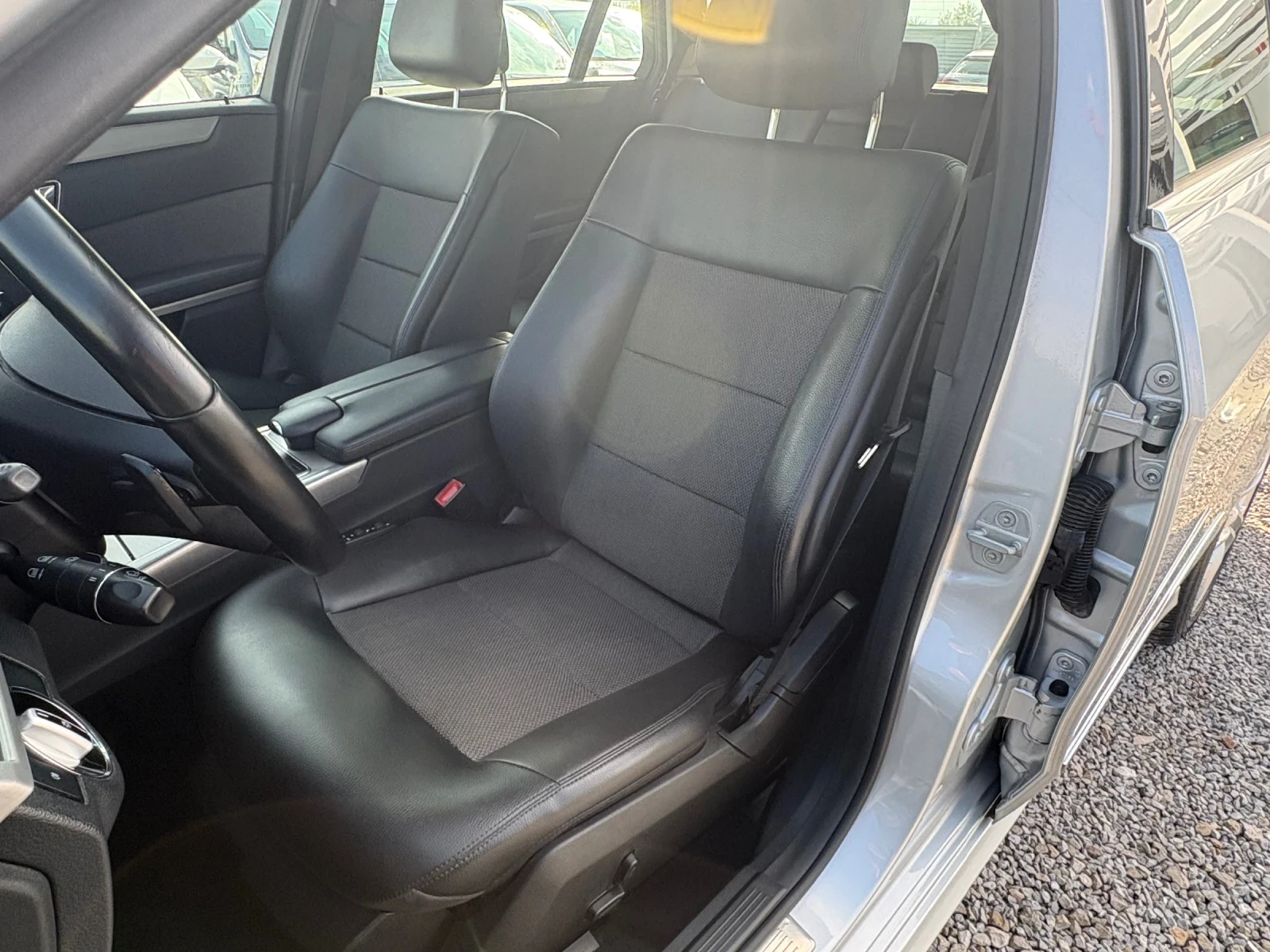 Mercedes-Benz E 350 E350-CDI-4MATIC-AVANTGARDE, снимка 13 - Автомобили и джипове - 54280469