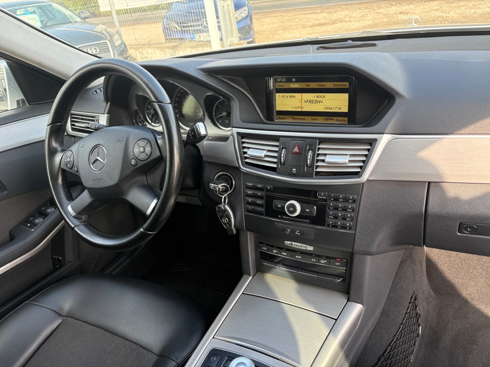 Mercedes-Benz E 350 E350-CDI-4MATIC-AVANTGARDE, снимка 11 - Автомобили и джипове - 54280469