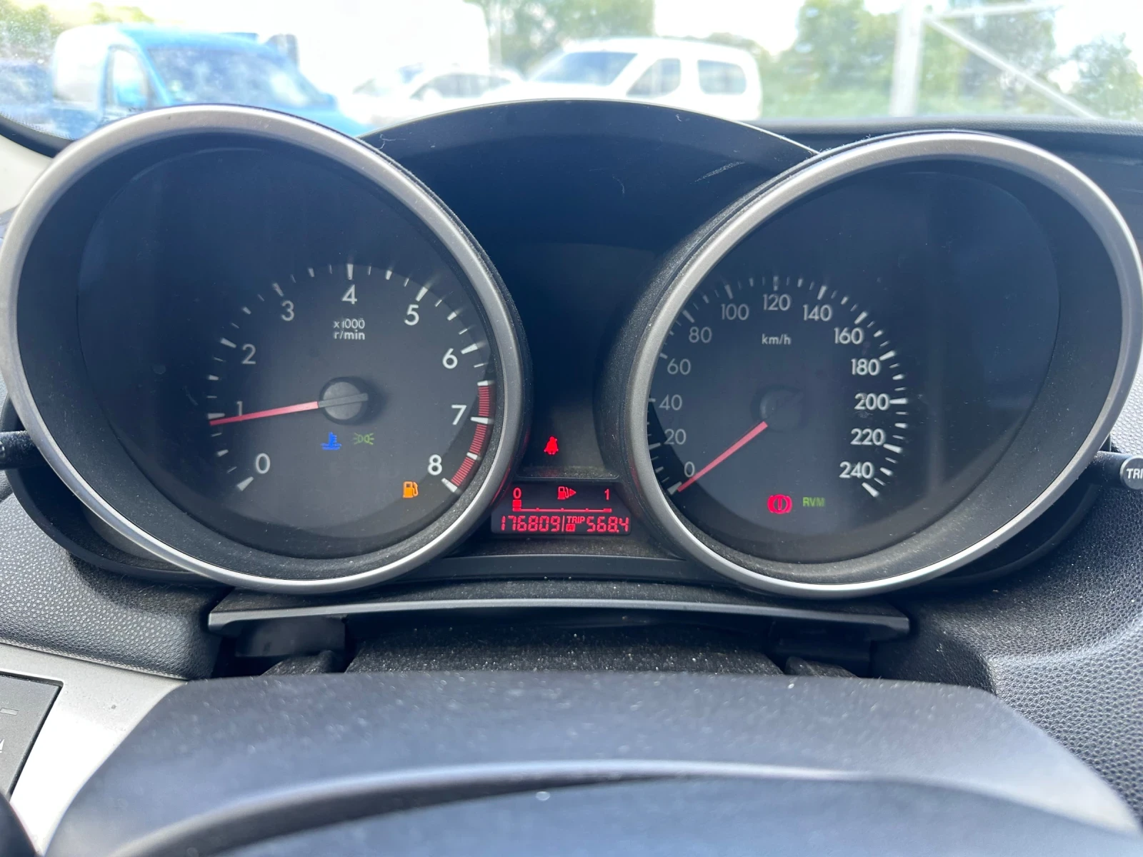 Mazda 3 1.6 НА ЧАСТИ, снимка 10 - Автомобили и джипове - 54399236