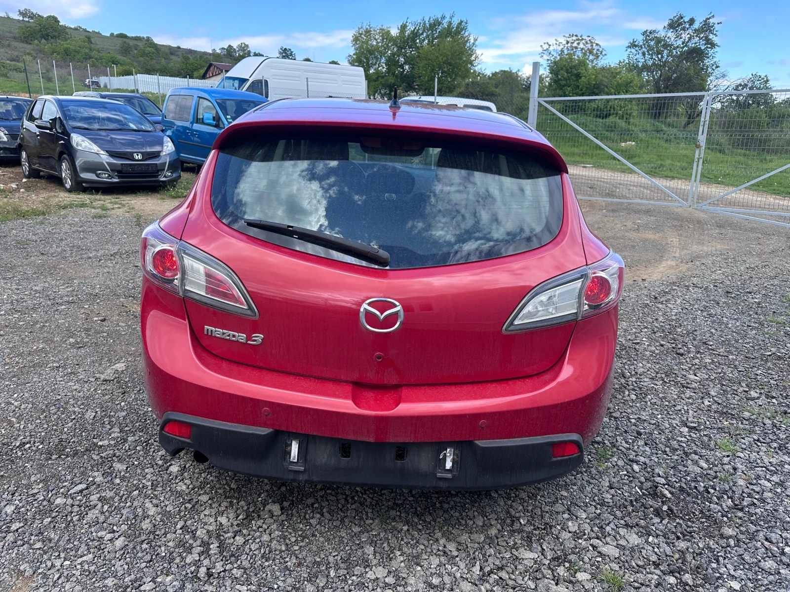 Mazda 3 1.6 НА ЧАСТИ, снимка 5 - Автомобили и джипове - 54399236