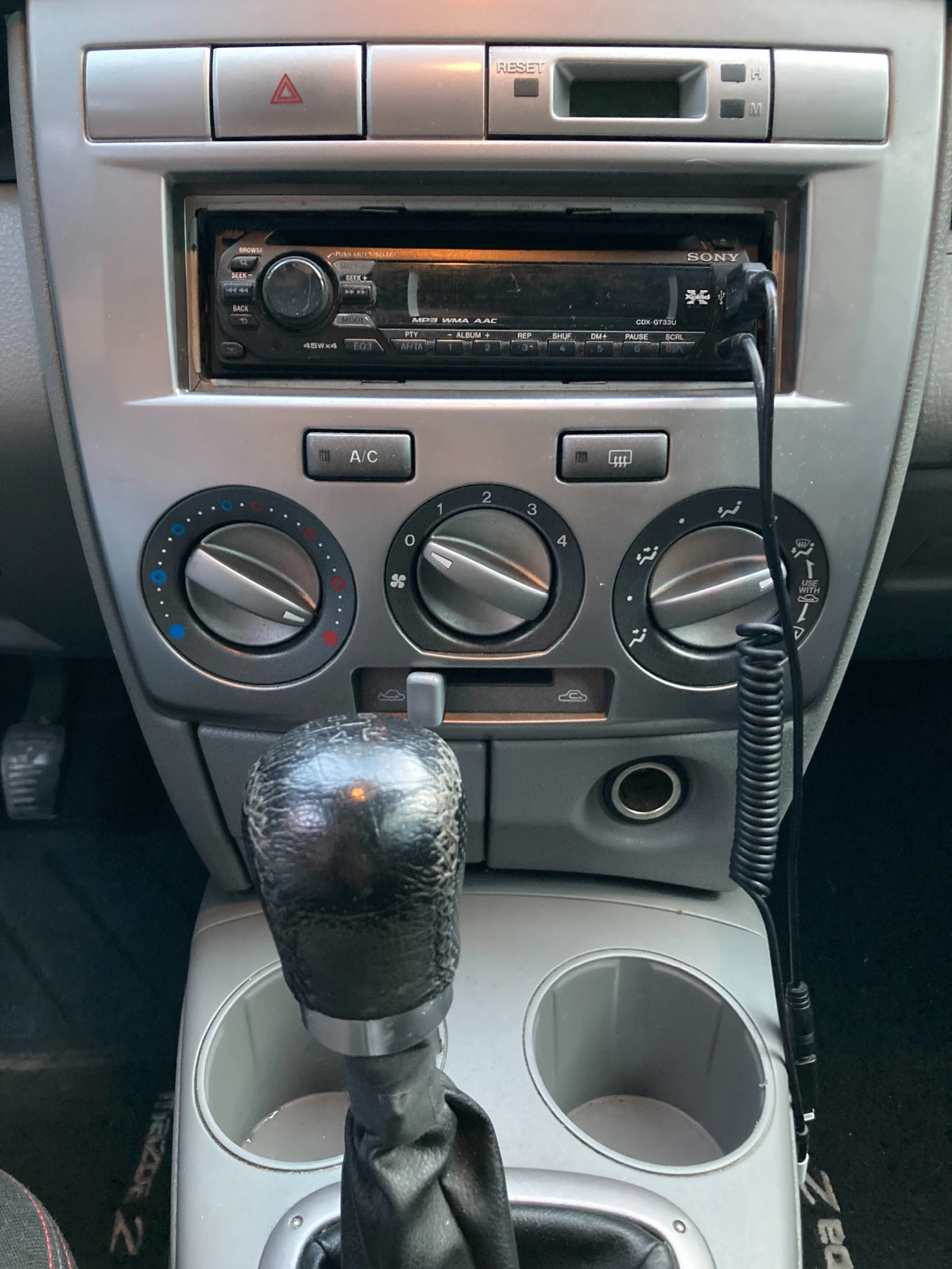 Mazda 2, снимка 4 - Автомобили и джипове - 54512267