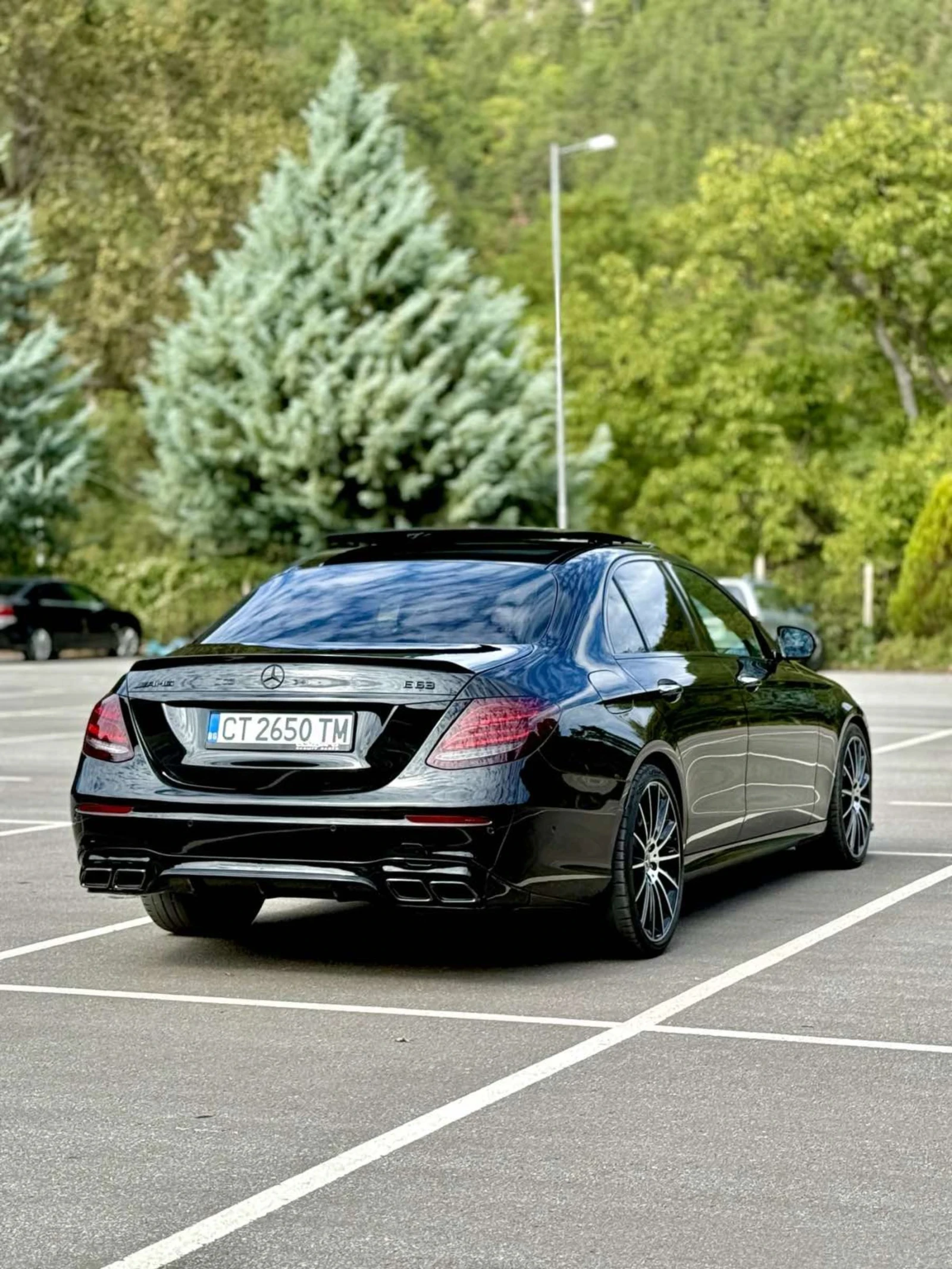 Mercedes-Benz E 220 Mercedes-Benz E 220 d AMG Line / Double Panorama /, снимка 2 - Автомобили и джипове - 54681329