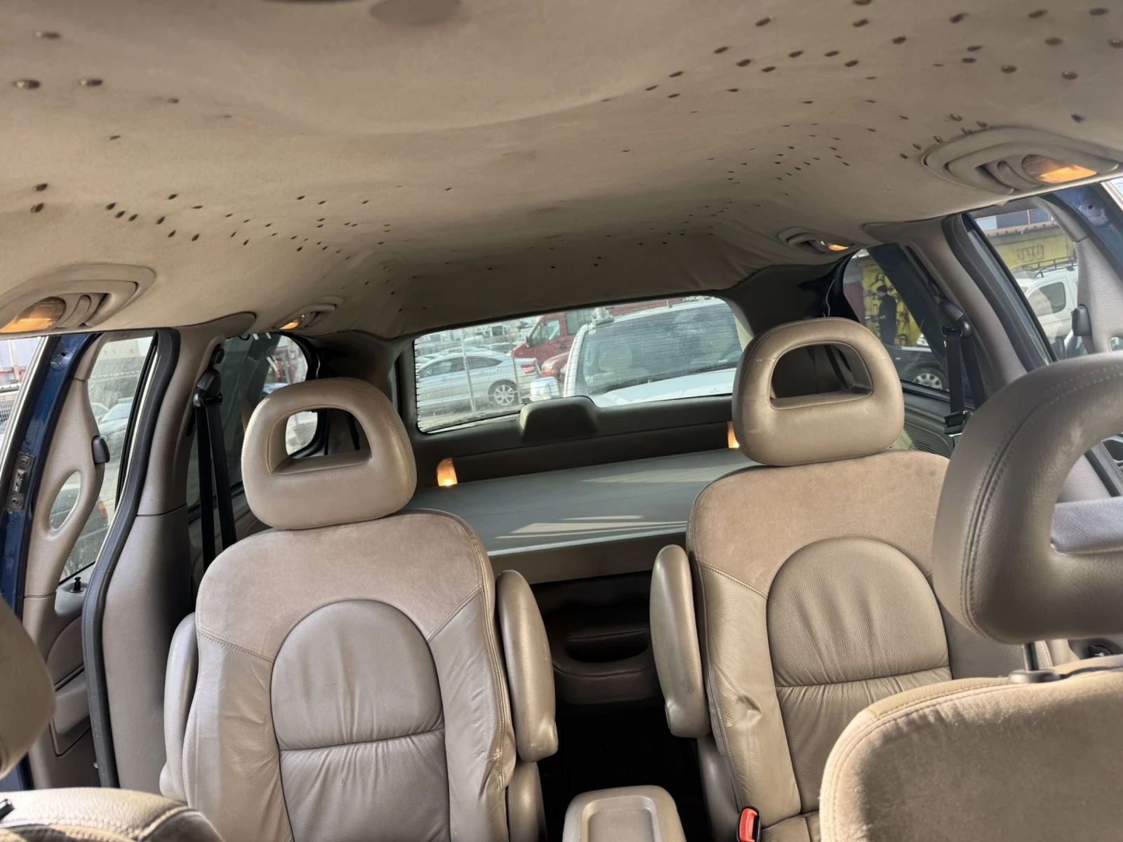 Chrysler Gr.voyager Chrysler Grand Voyager 2.5 CRD 2003 , снимка 7 - Автомобили и джипове - 54824734