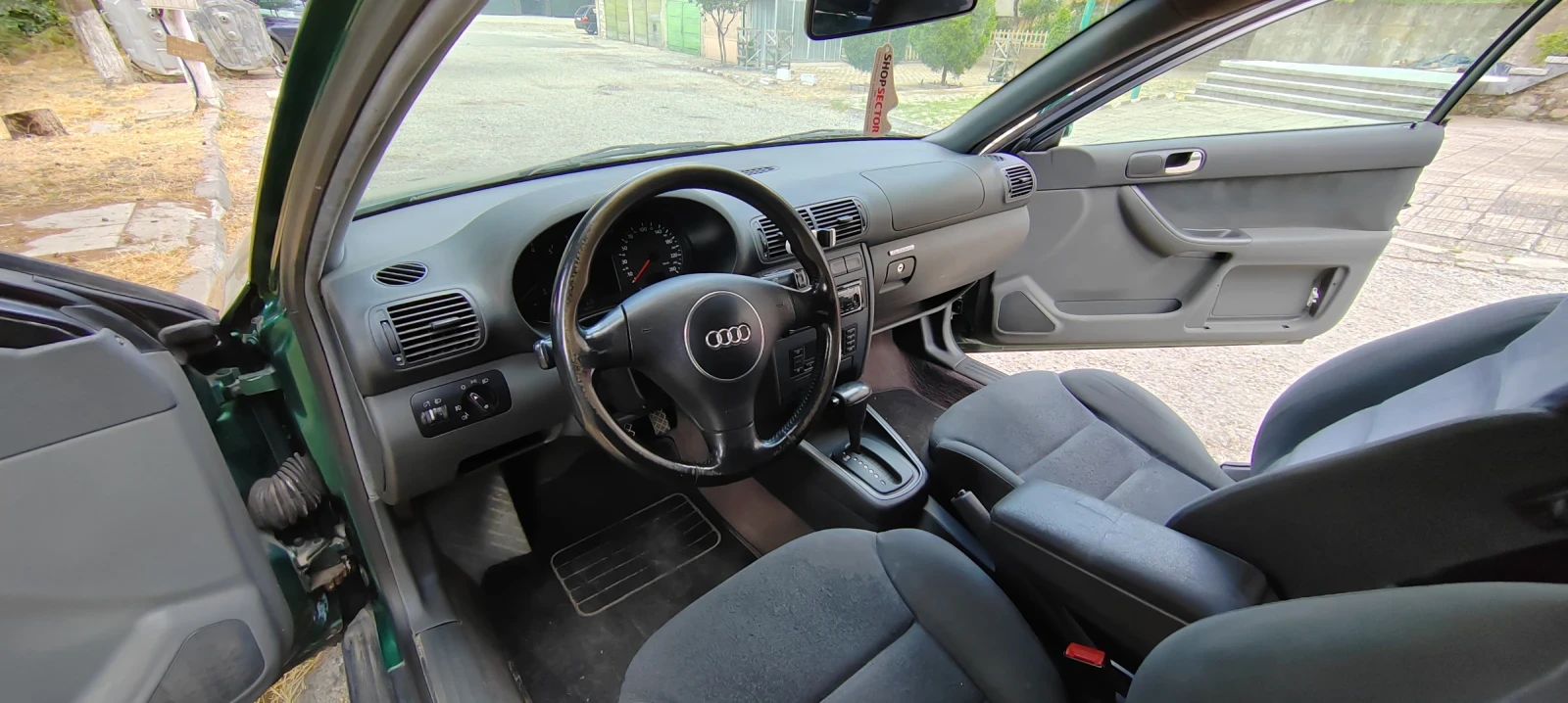 Audi A3 1.8, снимка 5 - Автомобили и джипове - 55014645