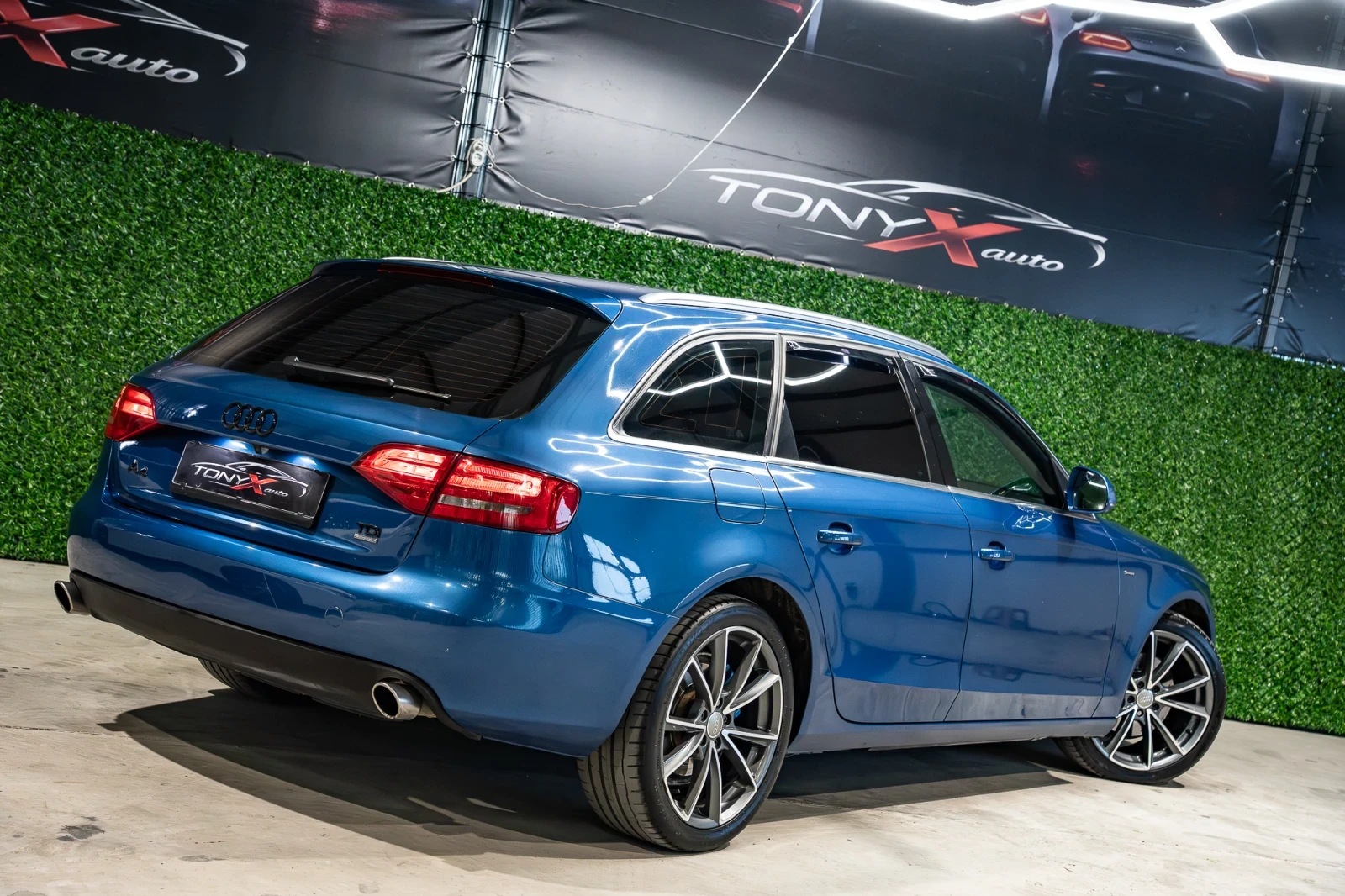 Audi A4 AUDI A4 / AVANT / 3.0TDI / B8 / QUATTRO / 19ZOLL, снимка 4 - Автомобили и джипове - 55031664