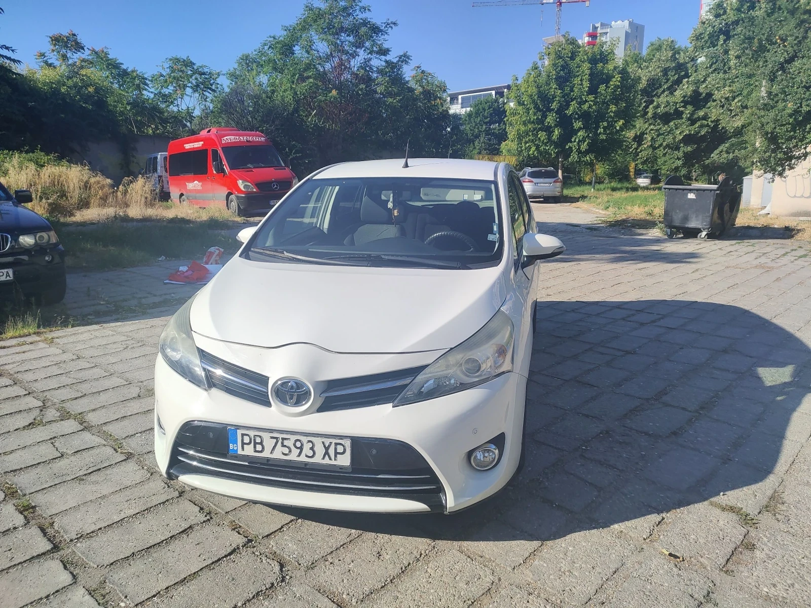 Toyota Verso, снимка 2 - Автомобили и джипове - 55238680