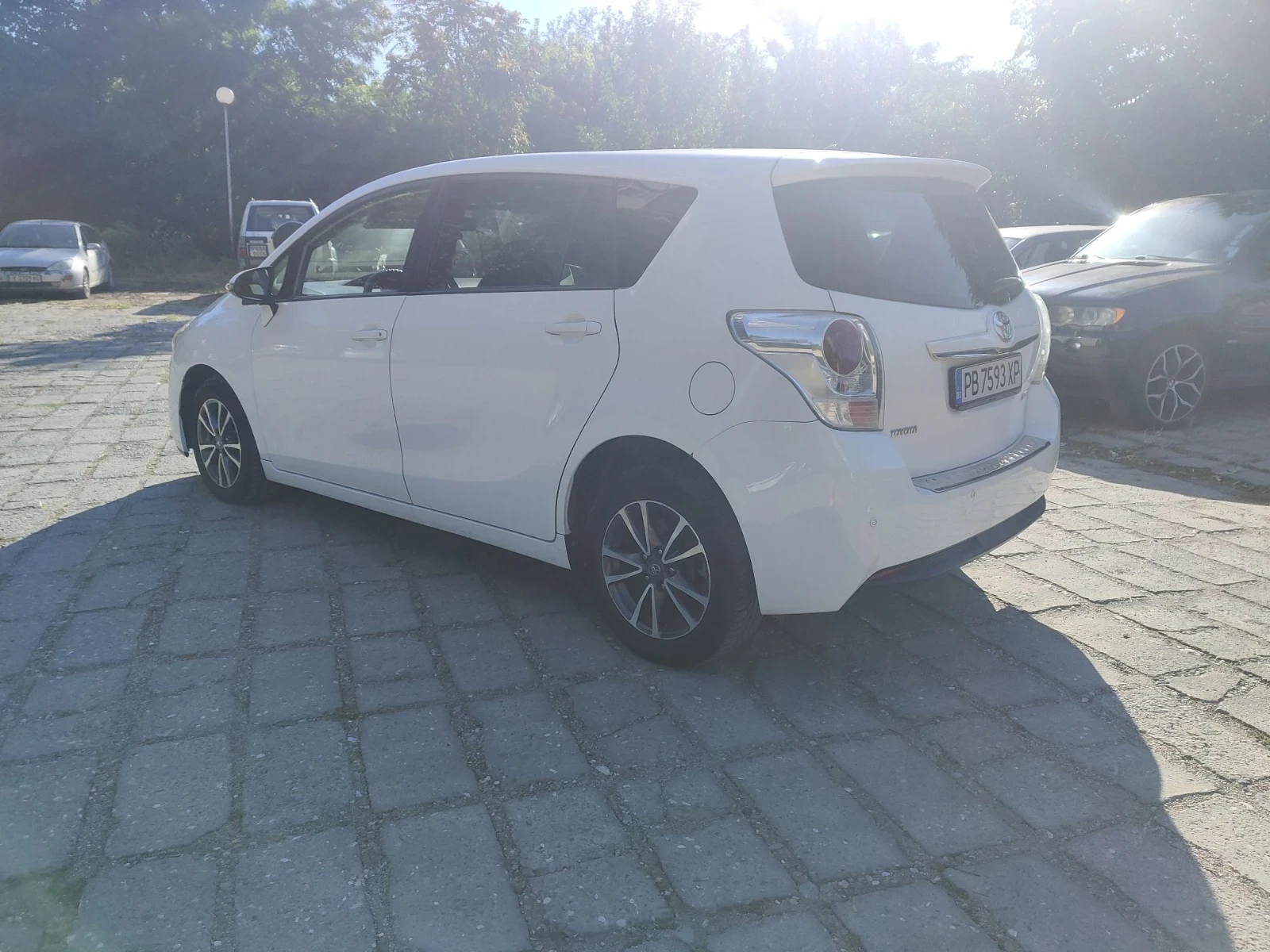 Toyota Verso, снимка 5 - Автомобили и джипове - 55238680