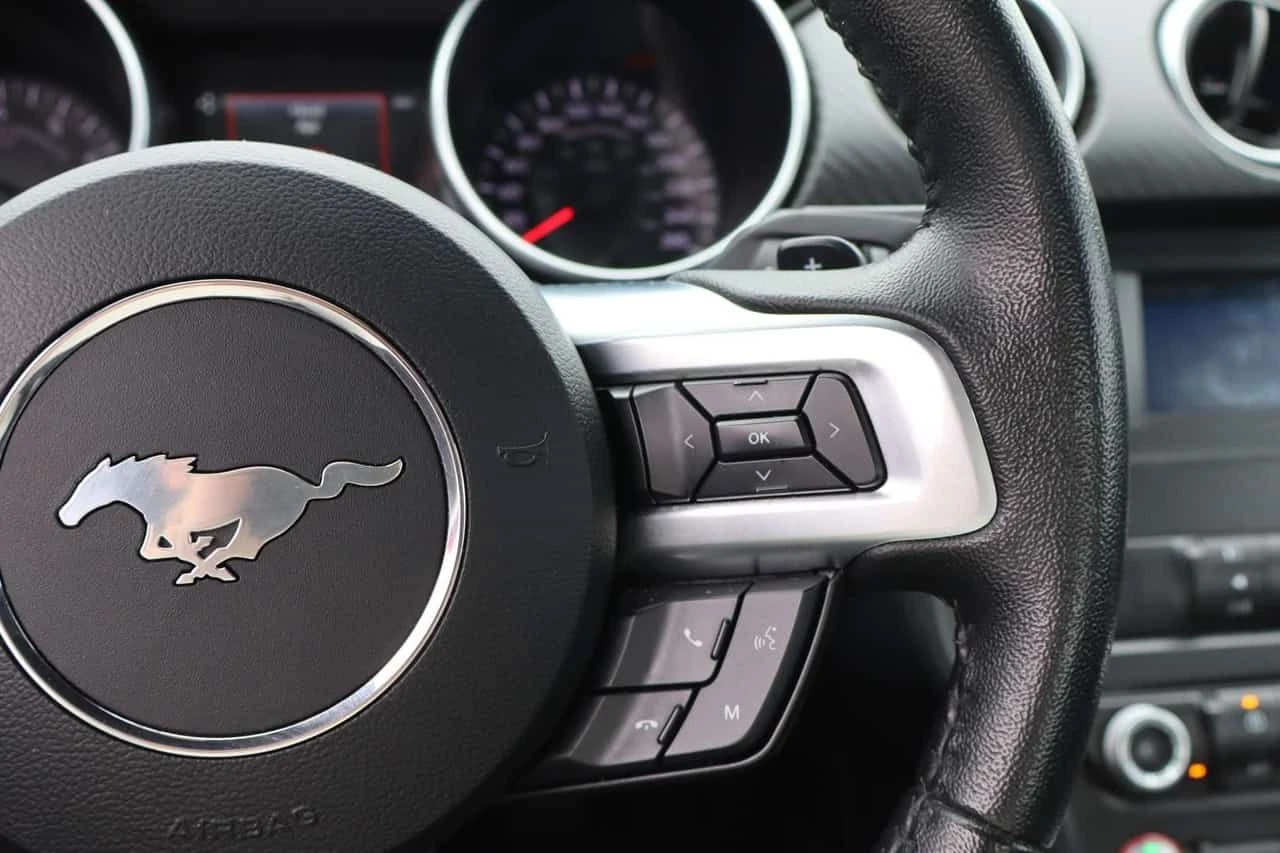 Ford Mustang * EcoBoost Coupe | No Accident | Clean Carfax * CA, снимка 11 - Автомобили и джипове - 55421605