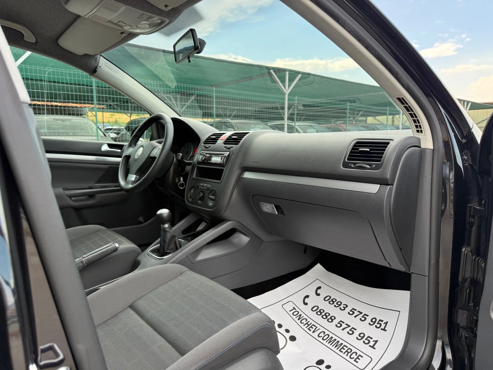 VW Golf 1.6i-168.000km-НАПЪЛНО РЕАЛНИ И ГАРАНТИРАНИ-НОВ, снимка 15 - Автомобили и джипове - 55656632