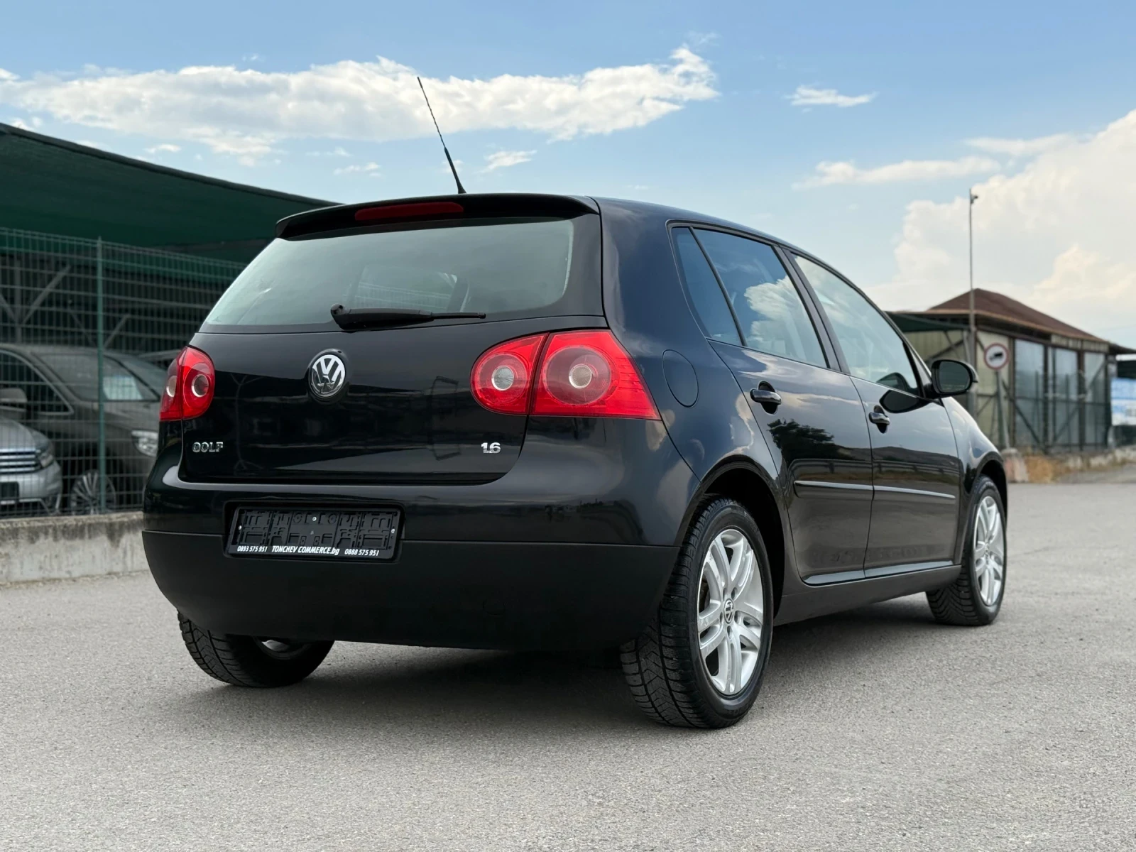 VW Golf 1.6i-168.000km-НАПЪЛНО РЕАЛНИ И ГАРАНТИРАНИ-НОВ, снимка 6 - Автомобили и джипове - 55656632