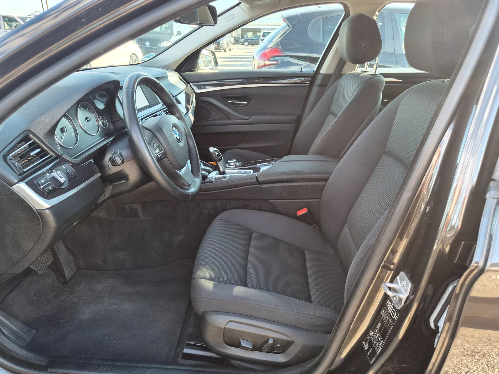 BMW 525 D РЕАЛНИ КИЛОМЕТРИ ГЕРМАНИЯ ЕВРО 6, снимка 8 - Автомобили и джипове - 56082633