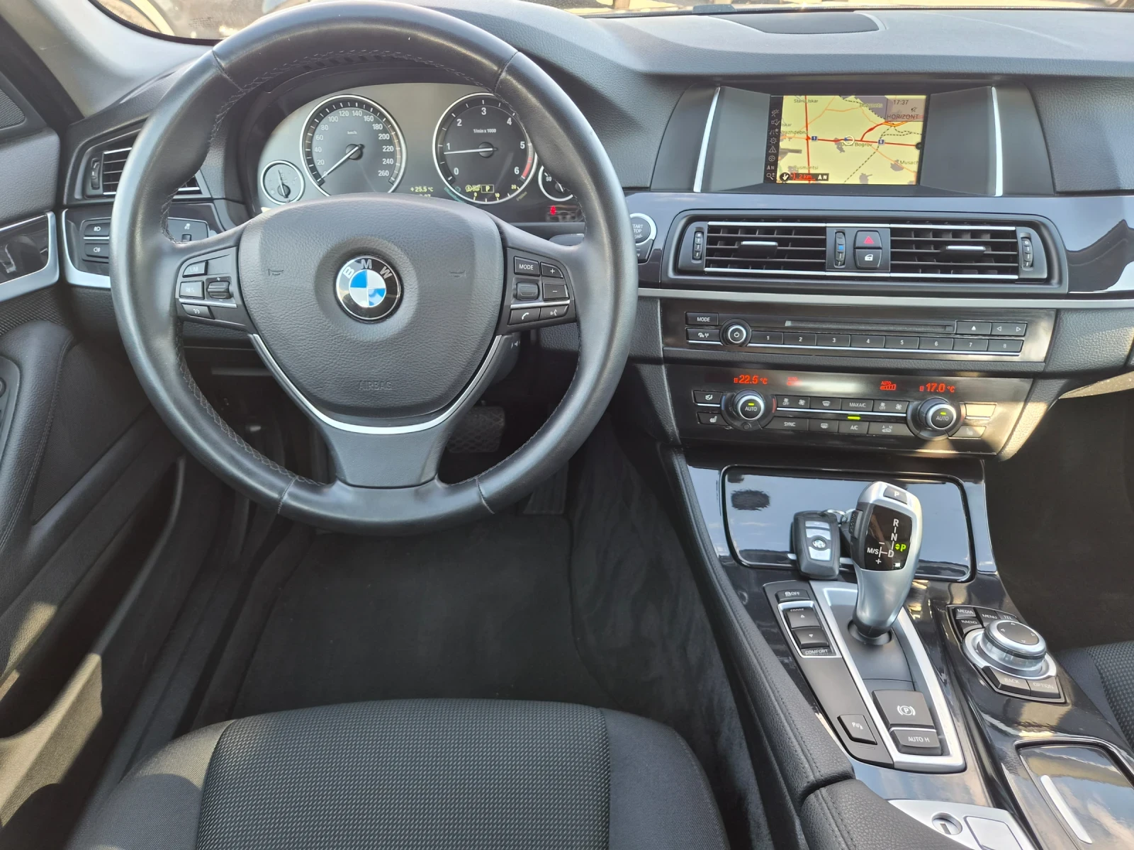 BMW 525 D РЕАЛНИ КИЛОМЕТРИ ГЕРМАНИЯ ЕВРО 6, снимка 10 - Автомобили и джипове - 56082633