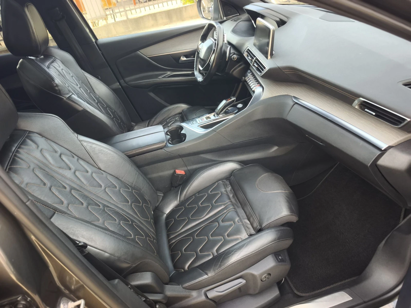 Peugeot 3008 2.0HDI GT LINE FULL SERVICE NEW !!?, снимка 12 - Автомобили и джипове - 56139231