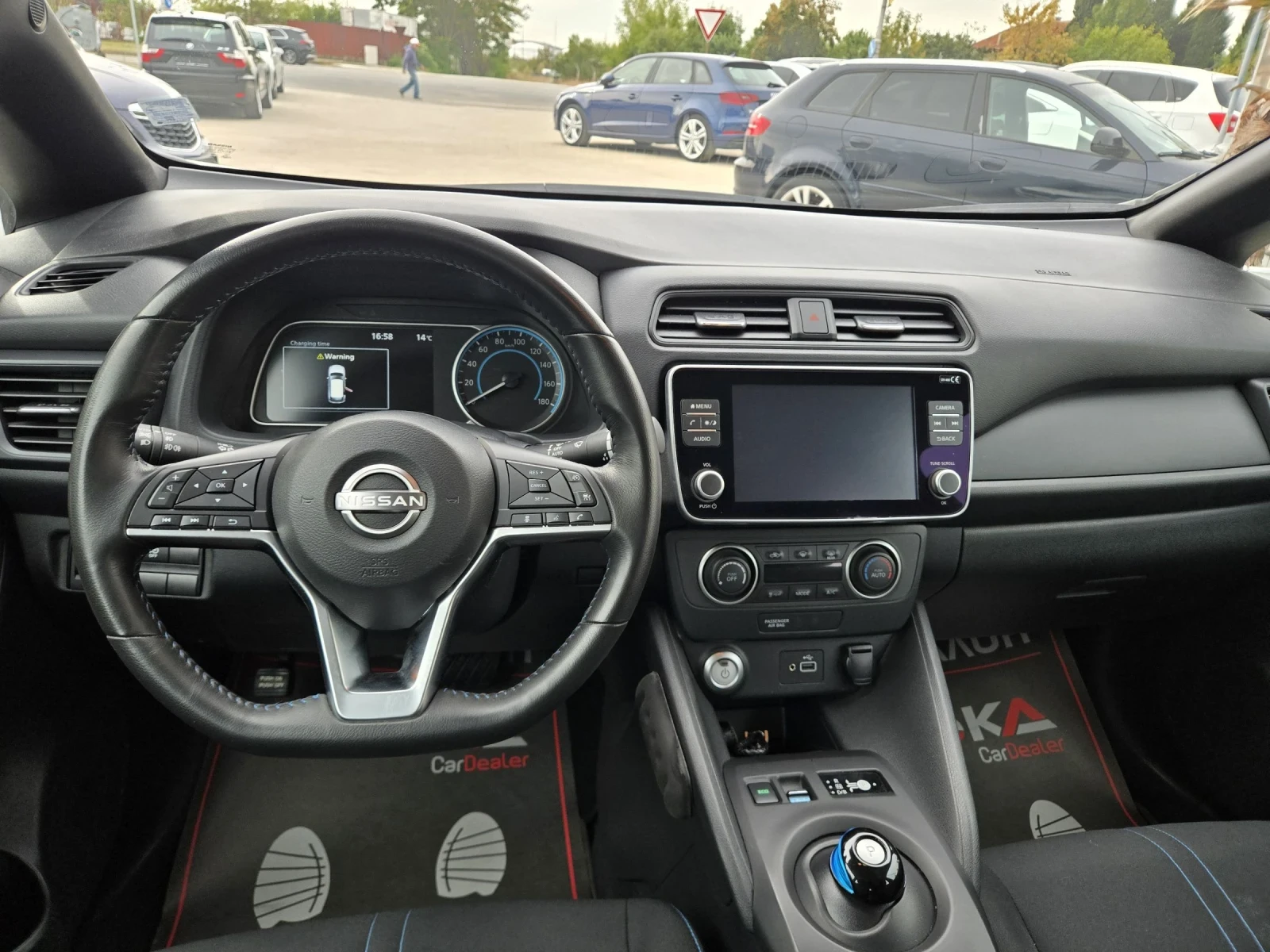 Nissan Leaf  15.000km/MODEL 2024/DISTRONIC/CAM/НОВА!!, снимка 11 - Автомобили и джипове - 56247198