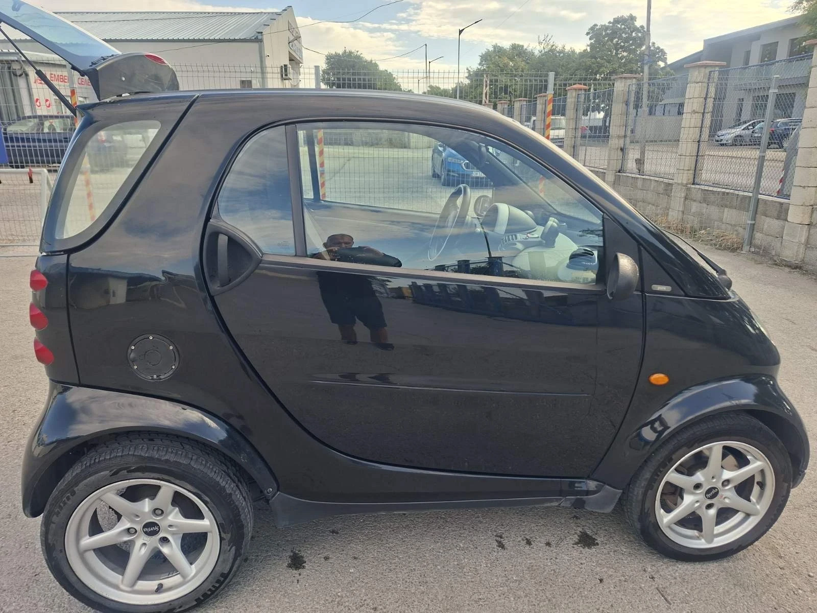 Smart Fortwo, снимка 5 - Автомобили и джипове - 56584629