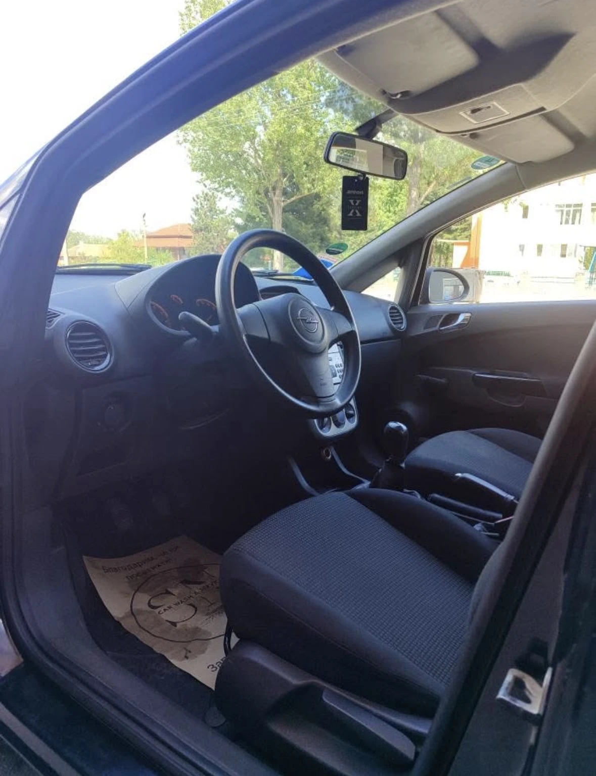 Opel Corsa, снимка 4 - Автомобили и джипове - 56638774