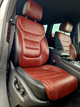 VW Touareg 3.0 ТДИ / EXCLUSIVE / Фулл / Бартер / Лизинг , снимка 13