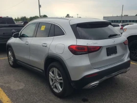 Mercedes-Benz GLA 250 CARFAX/Кожа/Подгрев/ПАНОРАМА/АМБИЕНТНО/, снимка 4