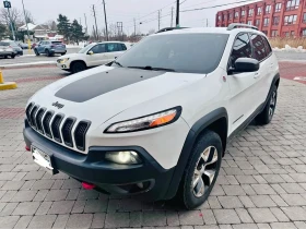 Jeep Cherokee * * Trailhawk* * AWD* * CARFAX* *  - 11999 € / 23468.00 лв. - 35538629 2