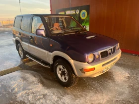 Nissan Terrano 2.4i - 2250 € / 4400.62 лв. - 34467824 2