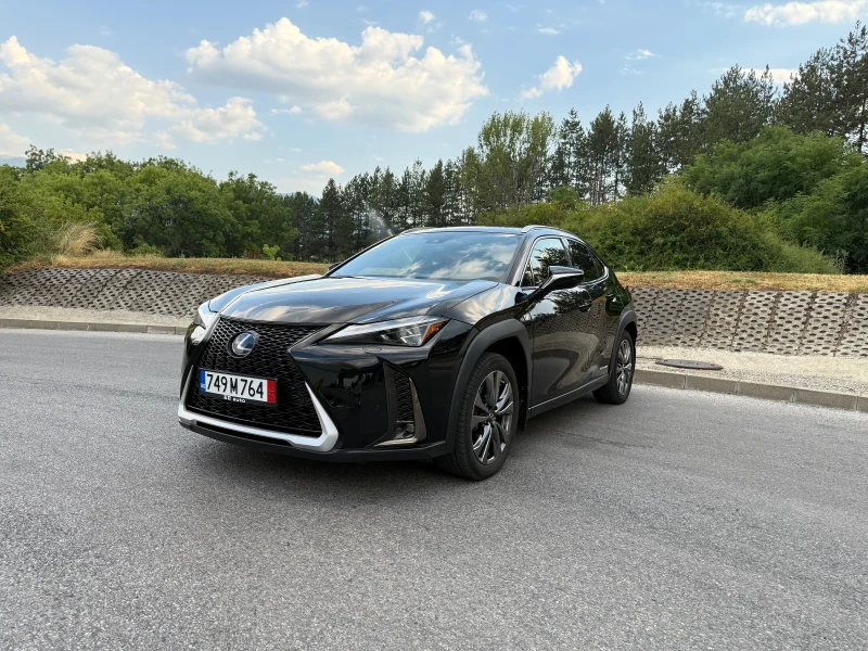 Lexus UX 250h F-sport 4x4
