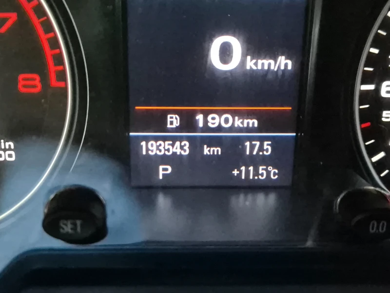 Audi Q5 2.0 T, снимка 7 - Автомобили и джипове - 52530588