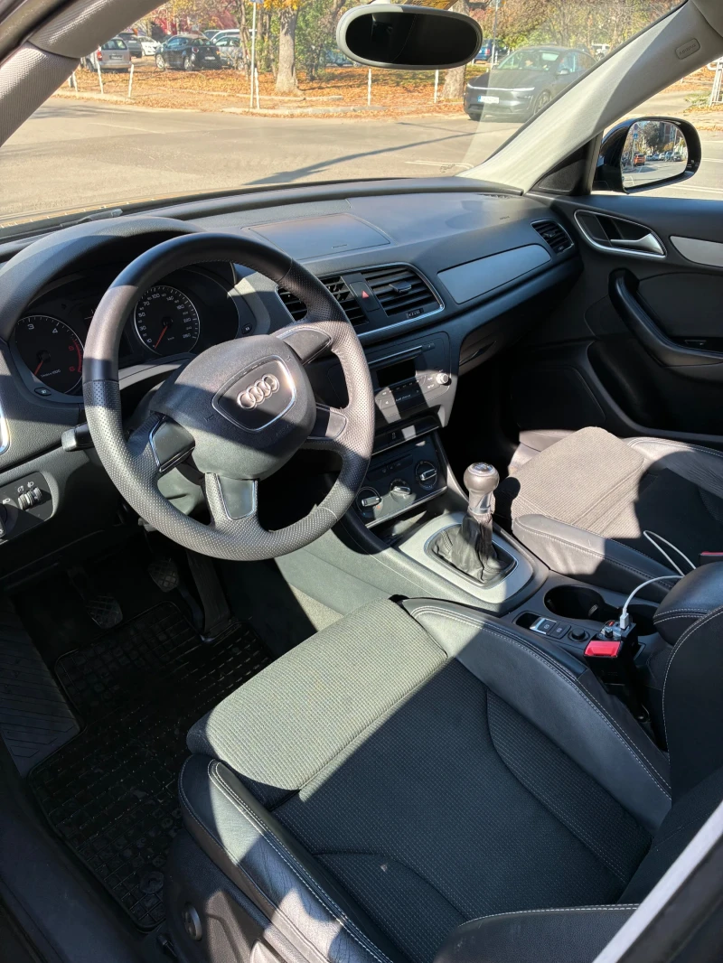 Audi Q3, снимка 5 - Автомобили и джипове - 53049554
