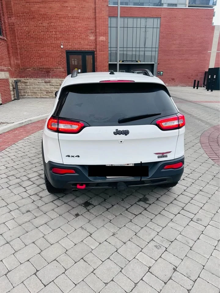 Jeep Cherokee * * Trailhawk* * AWD* * CARFAX* *  - изображение 5