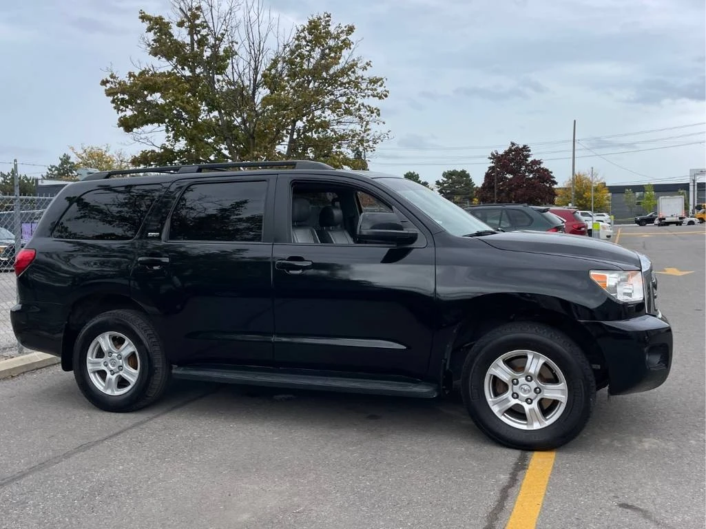 Toyota Sequoia * SR5 * CARFAX * БЕЗ ПЪРВОНАЧАЛНА ВНОСКА - изображение 3