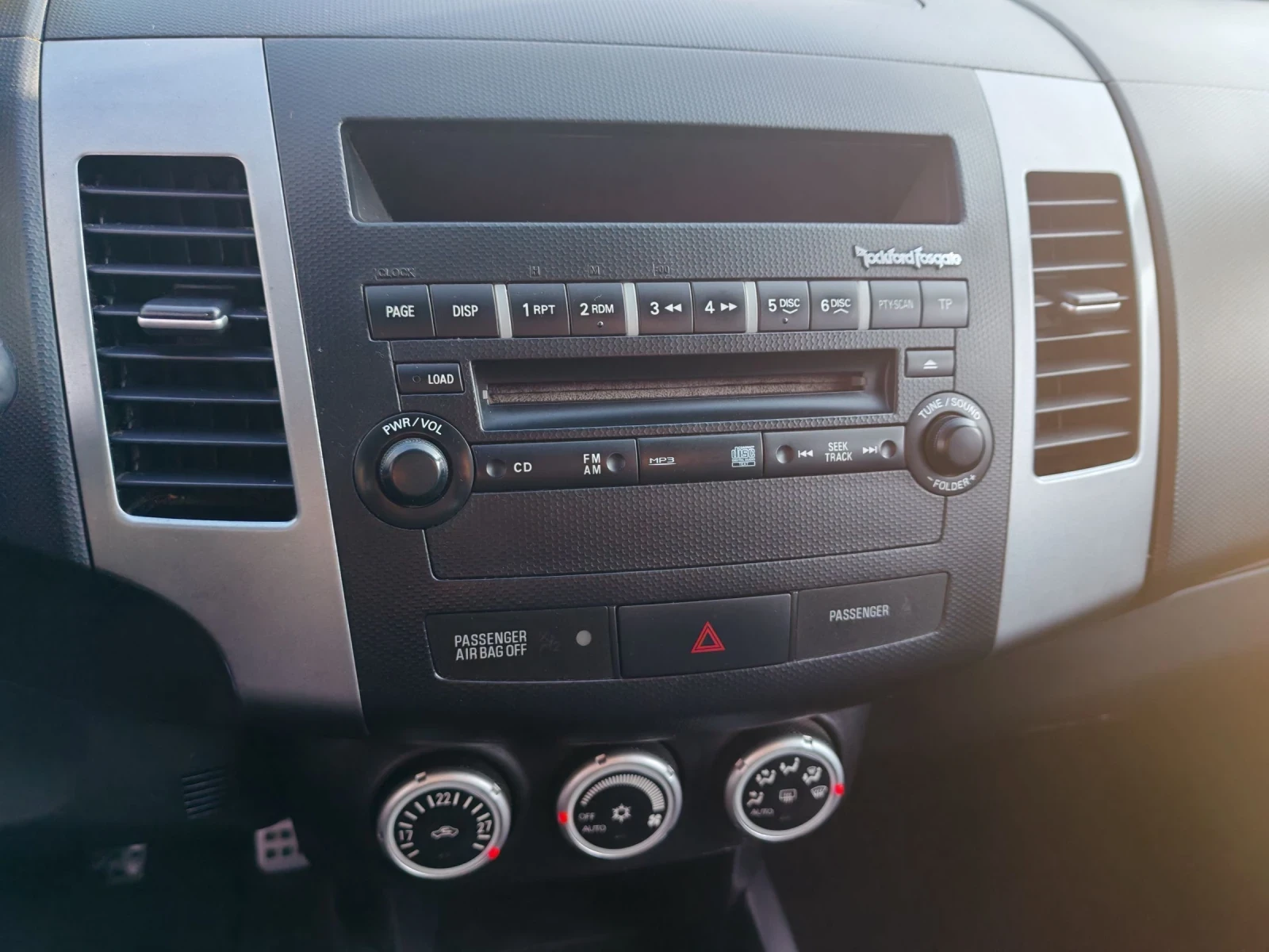 Mitsubishi Outlander 2.0TDI 4X4 6+ 1M | Mobile.bg � ����������� 17