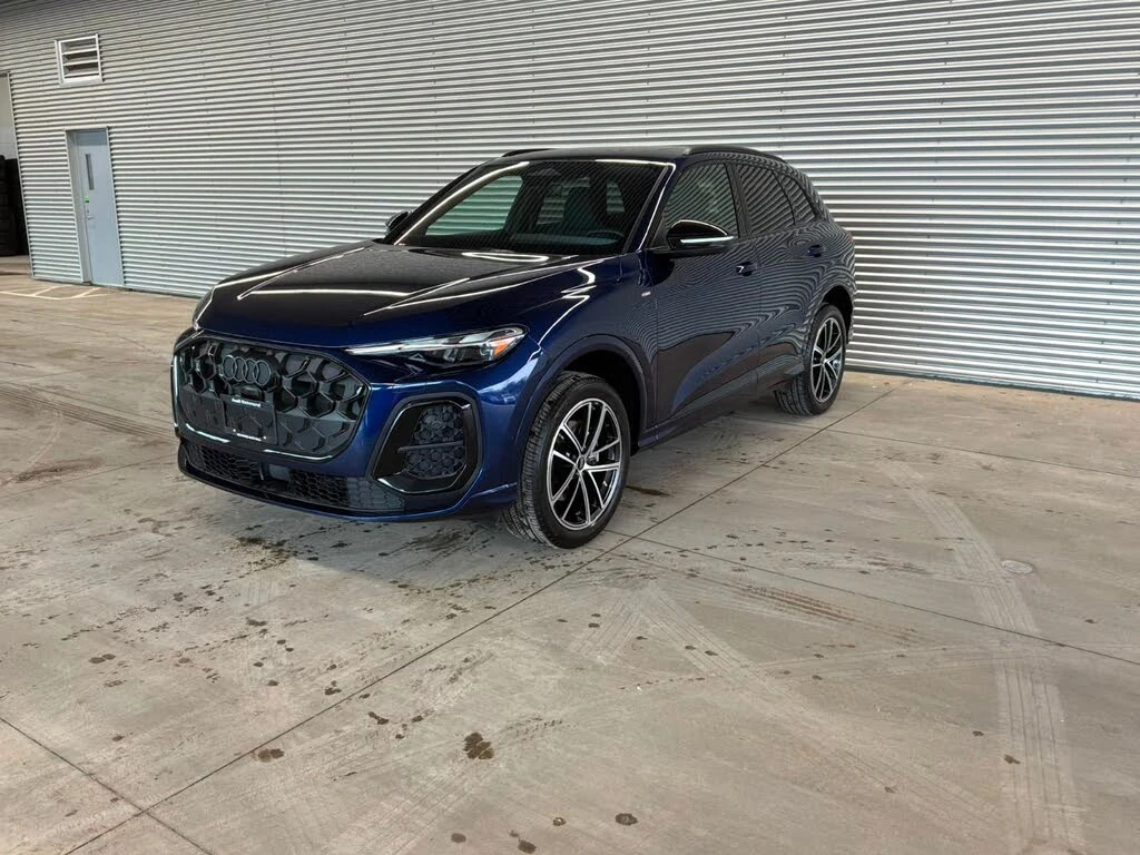 Audi Q5 ДИРЕКТНО ОТ AUDI* 13000 КМ*  - изображение 3