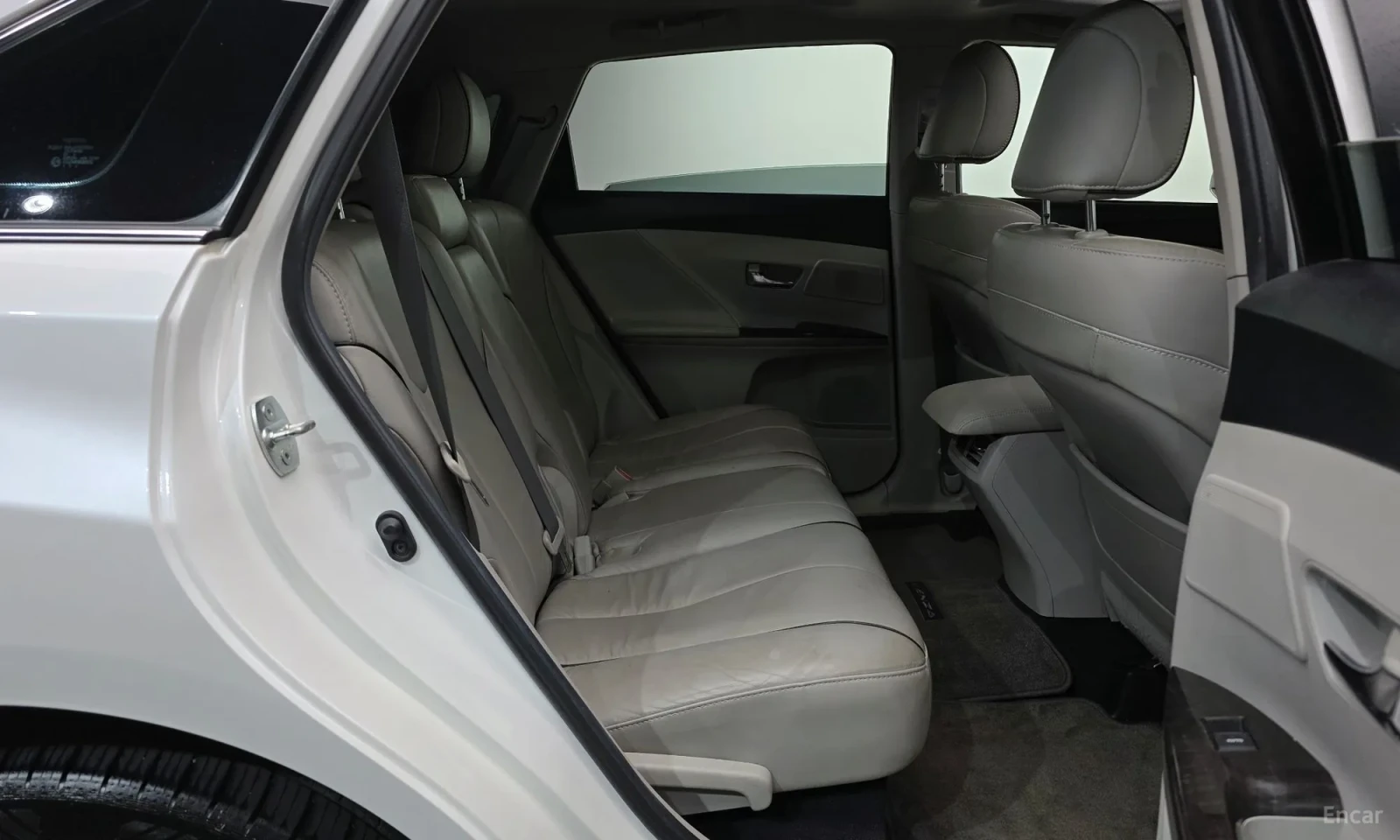 Toyota Venza 3.5 AWD | Mobile.bg � ����������� 15
