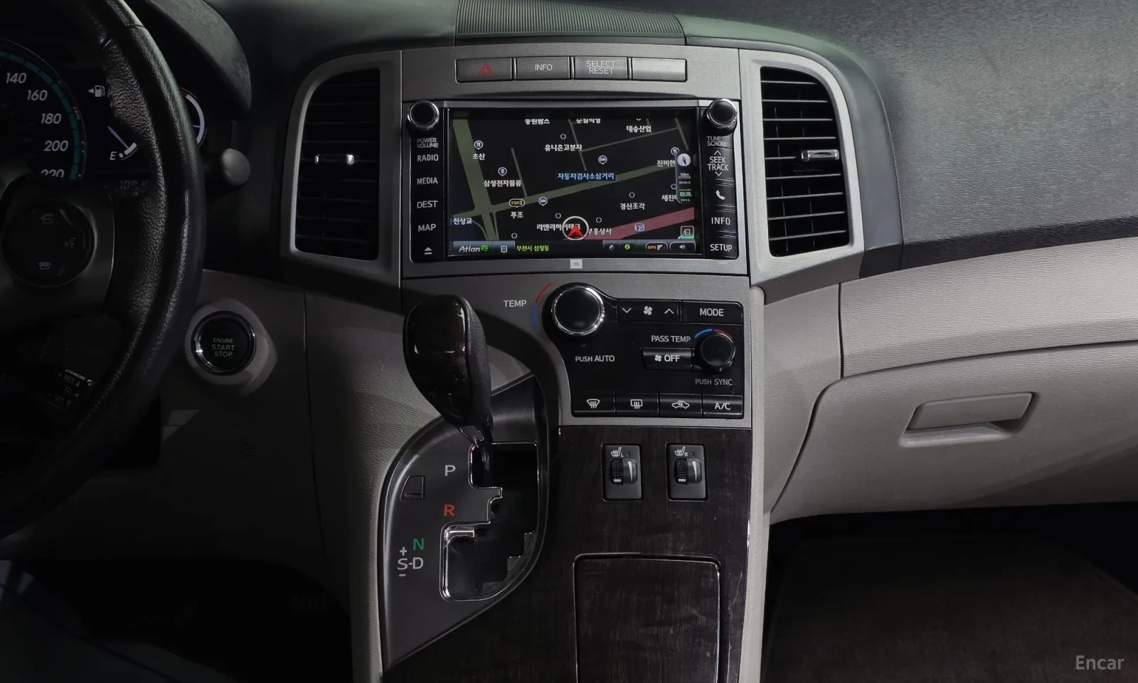 Toyota Venza 3.5 AWD | Mobile.bg � ����������� 10