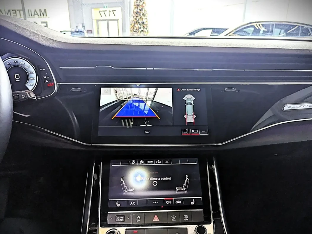 Audi Q7, снимка 13 - Автомобили и джипове - 54271267