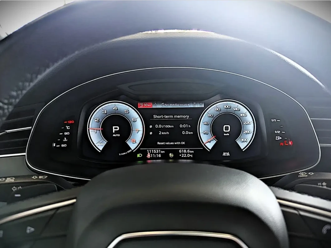 Audi Q7, снимка 10 - Автомобили и джипове - 54271267