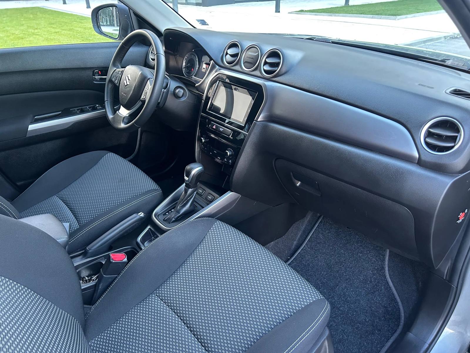 Suzuki Vitara 1.5 FUL HYBRID+ HEV  | Mobile.bg � ����������� 8