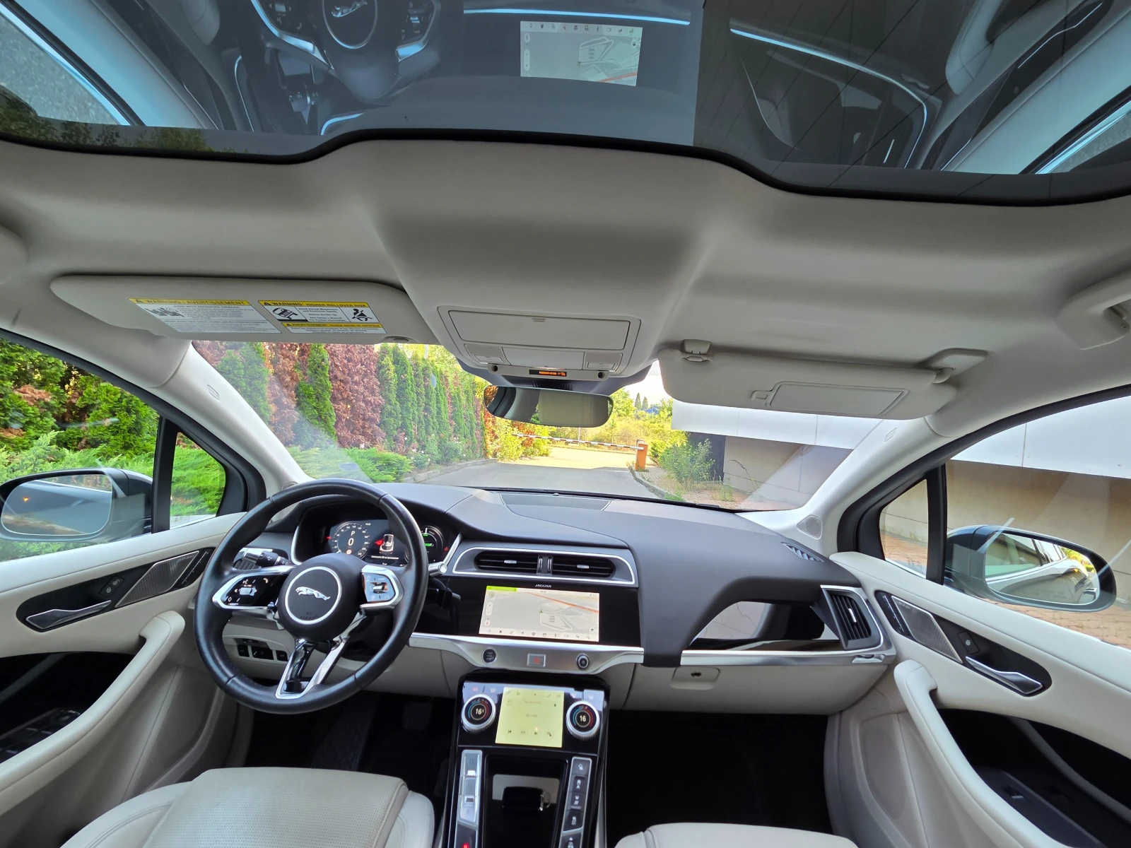 Jaguar I-Pace EV400 4x4 AWD S, снимка 14 - Автомобили и джипове - 55152269