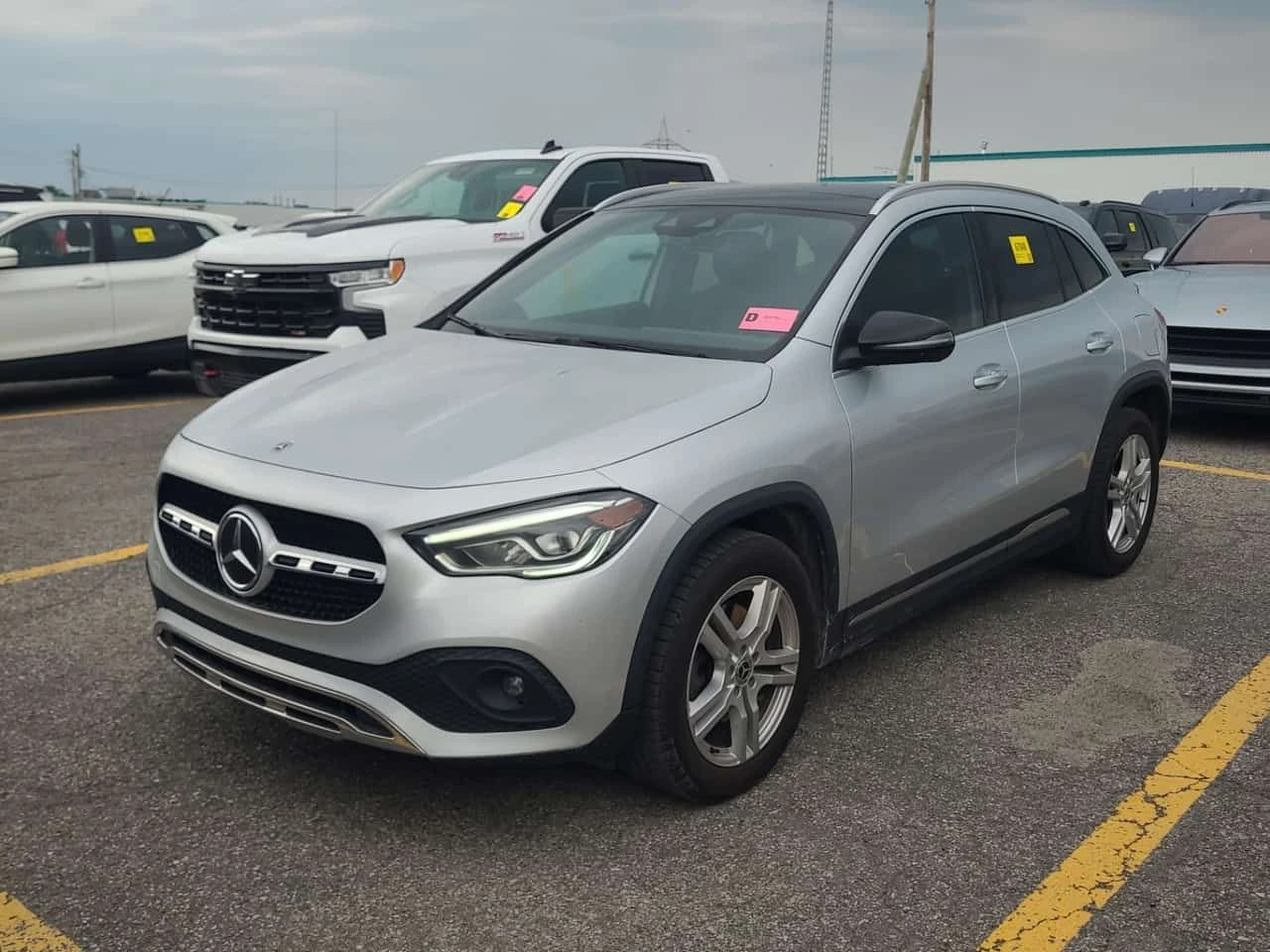 Mercedes-Benz GLA 250 CARFAX/Кожа/Подгрев/ПАНОРАМА/АМБИЕНТНО/