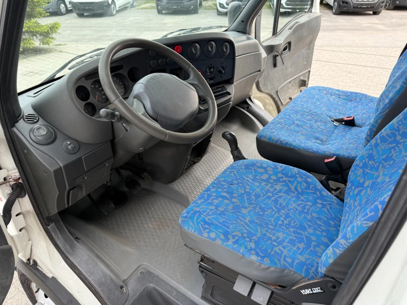 Iveco Daily 35C11 до 3.5т. 3.45м. 7-местен , снимка 13 - Бусове и автобуси - 51276551