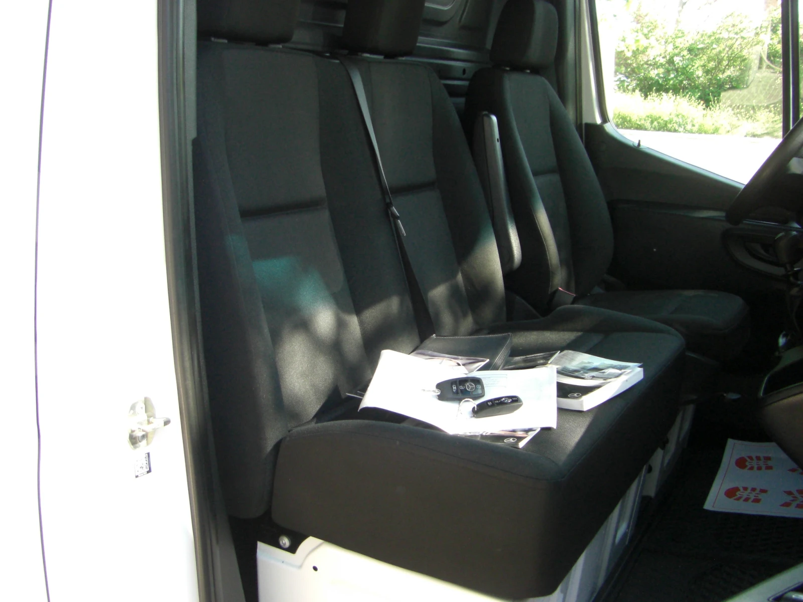 Mercedes-Benz Sprinter 311 cdi NAVI 6ck.CarPley 64000km EURO 6C, снимка 13 - Бусове и автобуси - 54561852