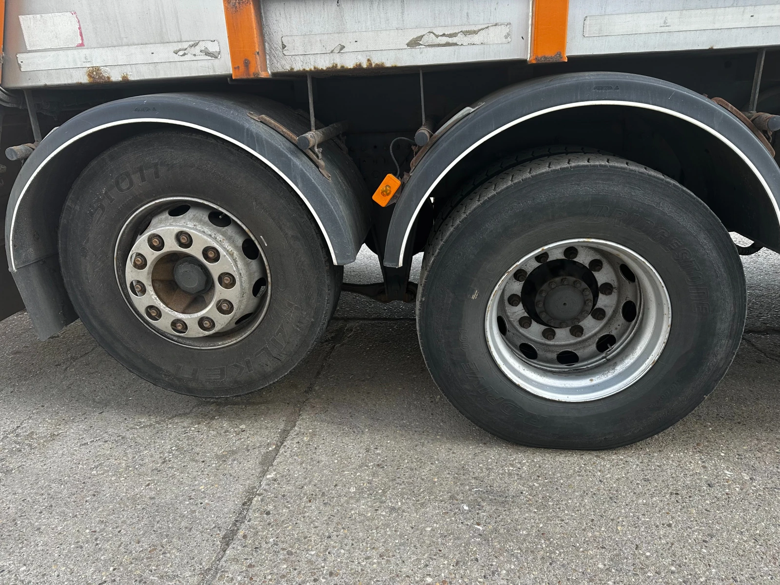 Volvo Fm FM 3 FC, снимка 10 - Камиони - 53813755