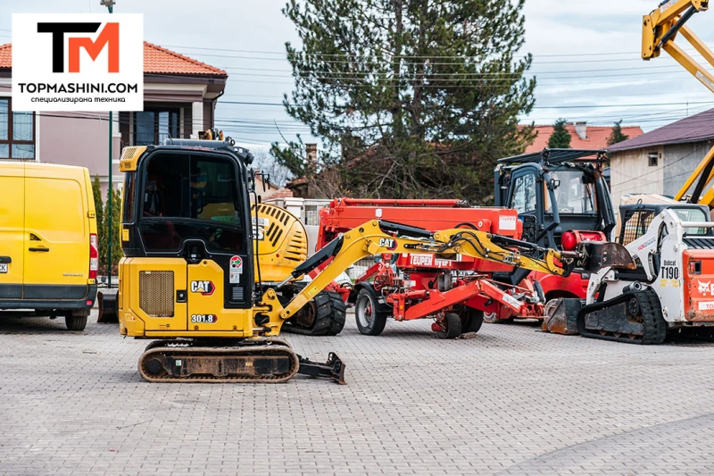 Багер Cat 301.8, снимка 4 - Индустриална техника - 52721998