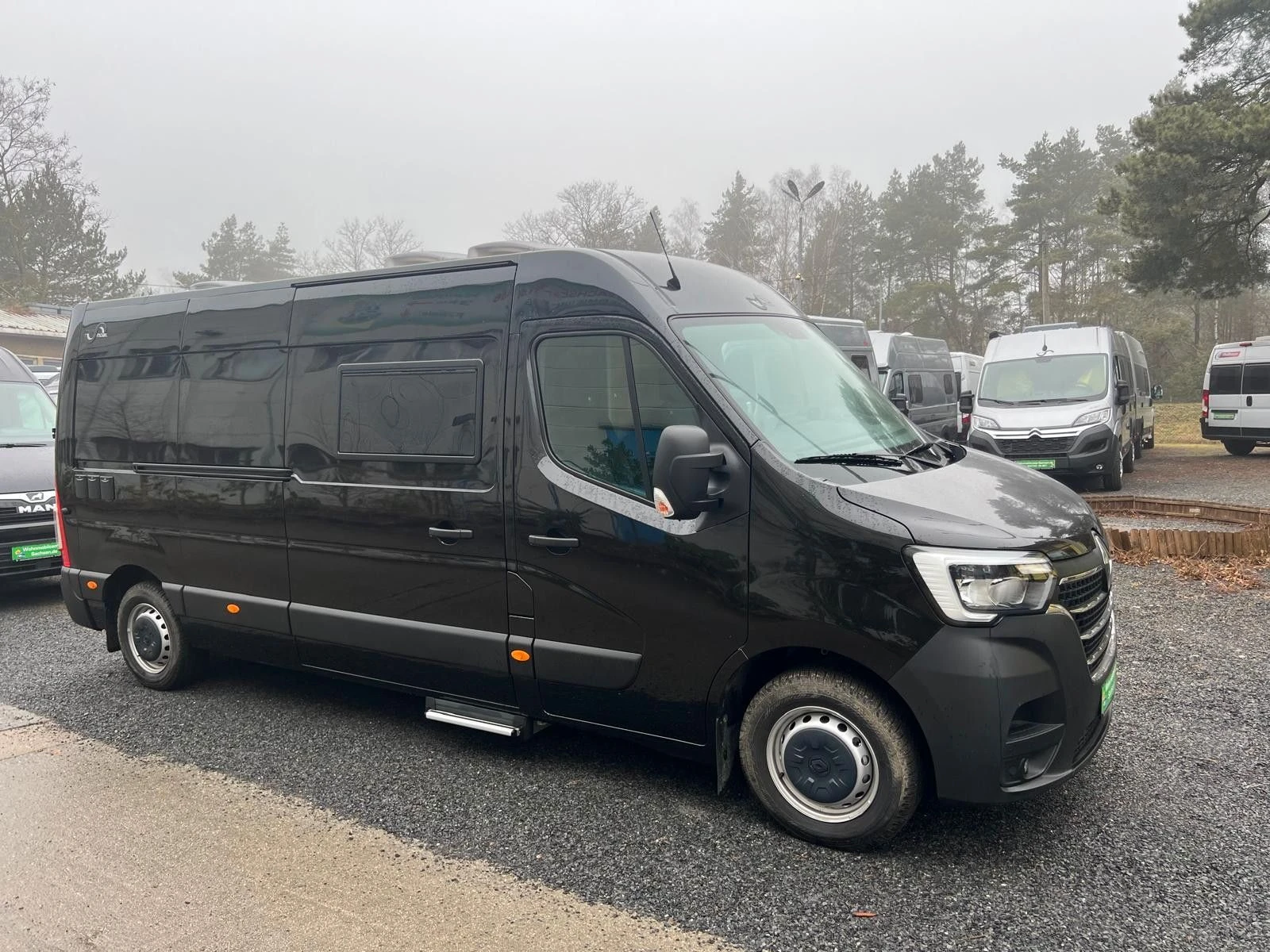 Кемпер Megamobil Twin 620 - изображение 2