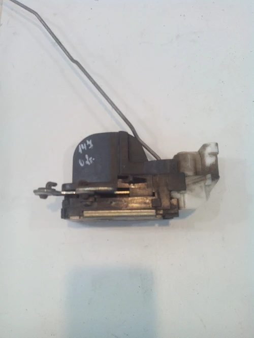 Брава врата предна дясна Алфа Ромео 147