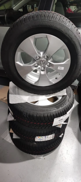 Гуми с джанти Bridgestone 225/65R17, снимка 1