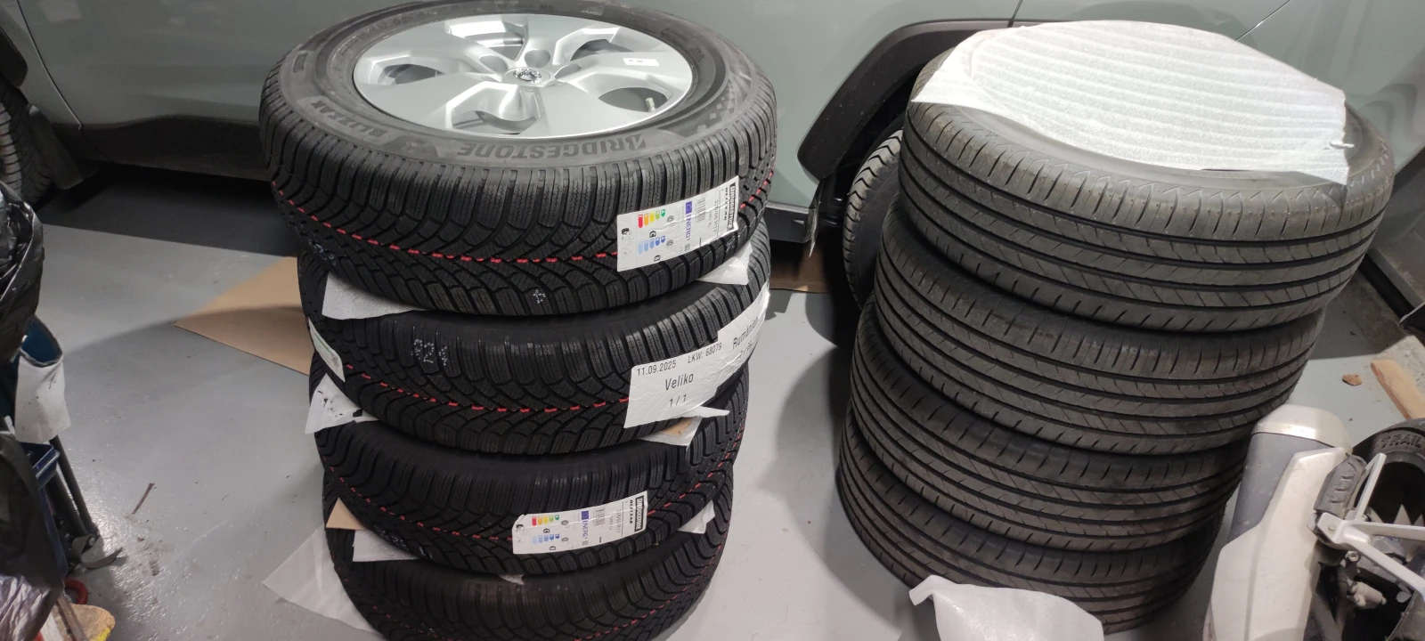 Гуми с джанти Bridgestone 225/65R17, снимка 7 - Гуми и джанти - 53916642
